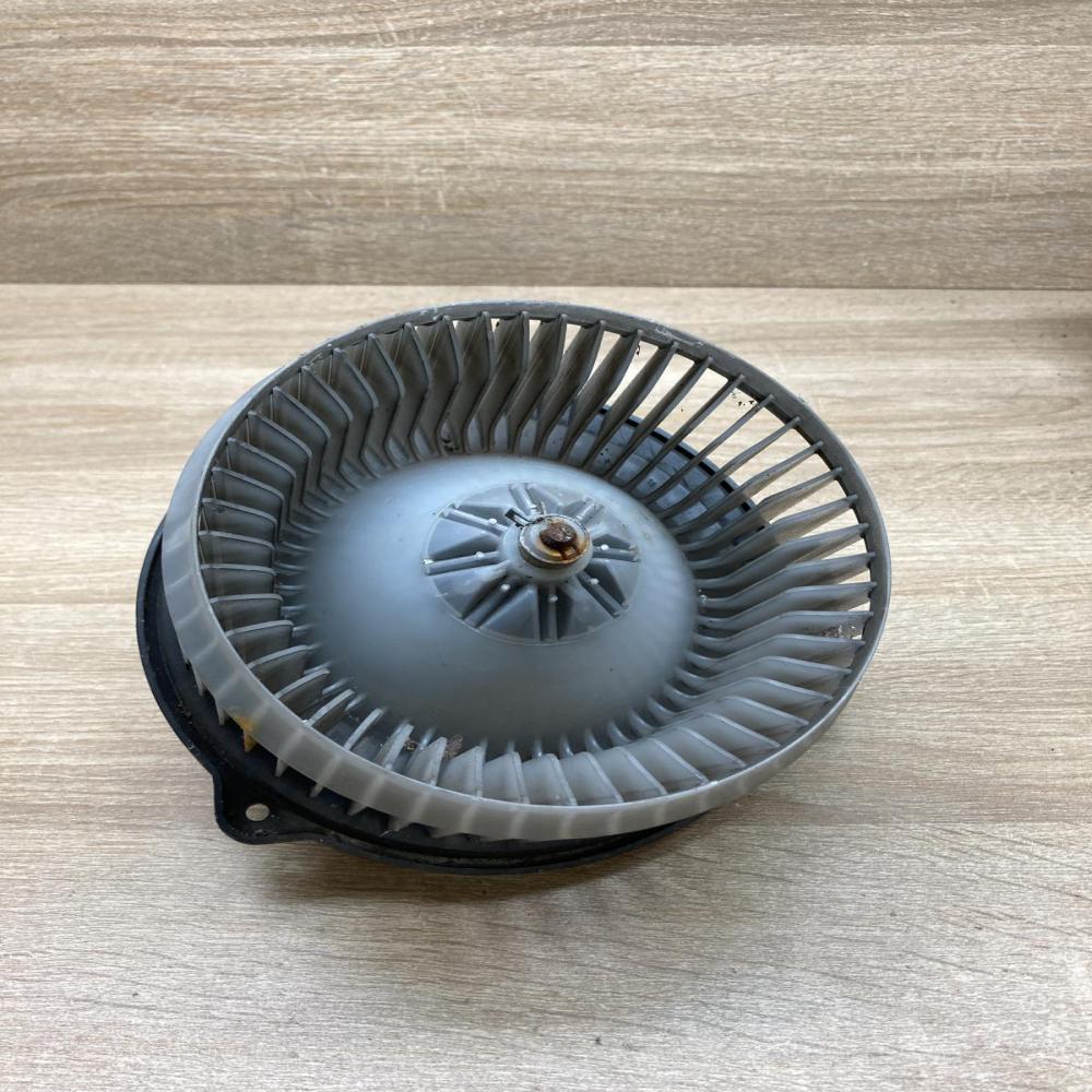 194000   Heater fan/blower Honda Accord