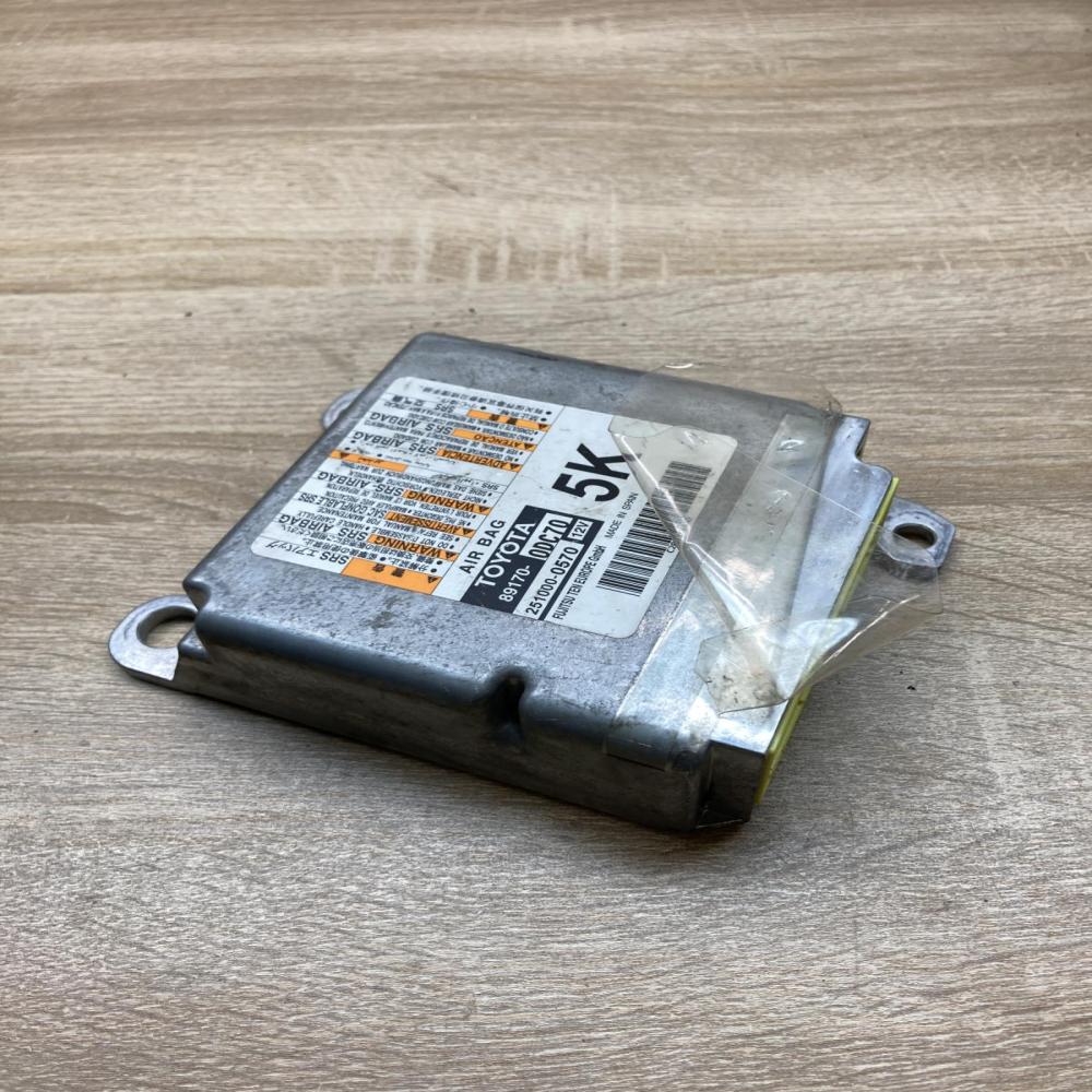 89170 0DC70 251000 0570  Airbag control unit/module Toyota Yaris