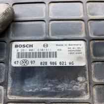 028906021AG 0281001310  Engine control unit/module ECU Volkswagen Golf III