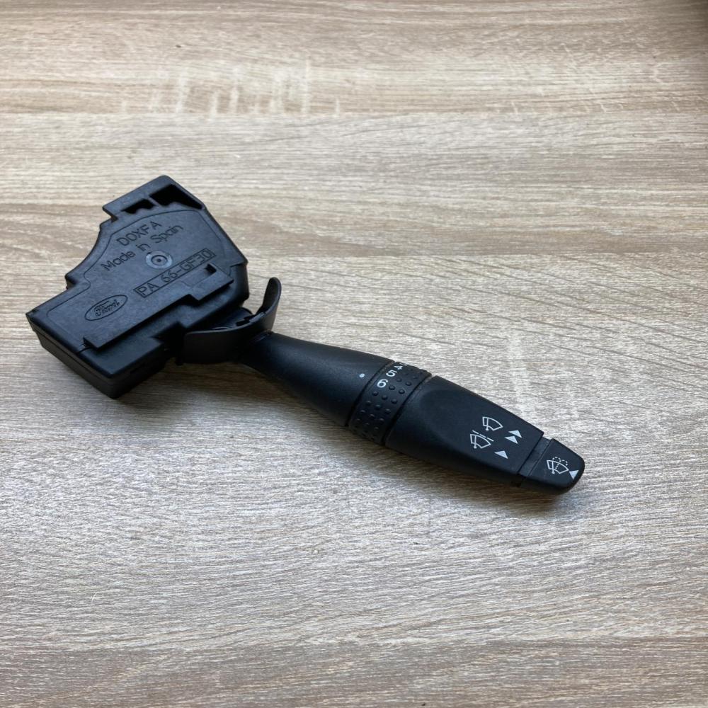 98AG 17A553 BC 98AG17A553BC  Wiper control stalk Ford Focus