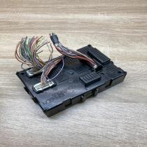 8201054128 21669392 8 19759041 Central body control module Renault Clio III