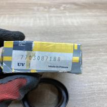 7703087188   Other gearbox part Renault Master II