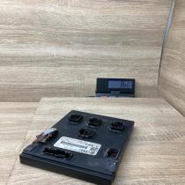 8K0907063   Comfort/convenience module Audi A4 S4 B8 8K
