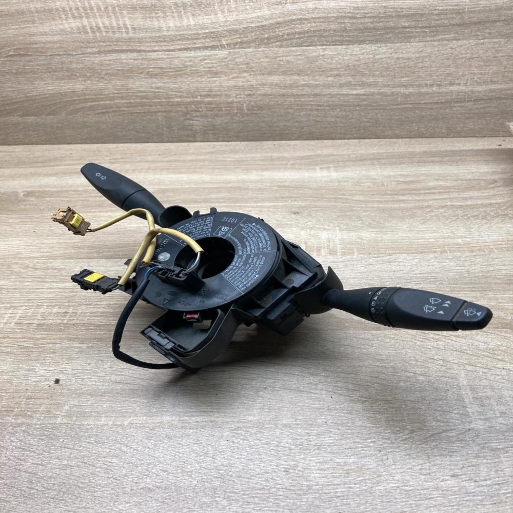 1S7T 14A664 AB 1S7T14A664AB  Wiper turn signal indicator stalk/switch Ford Monde