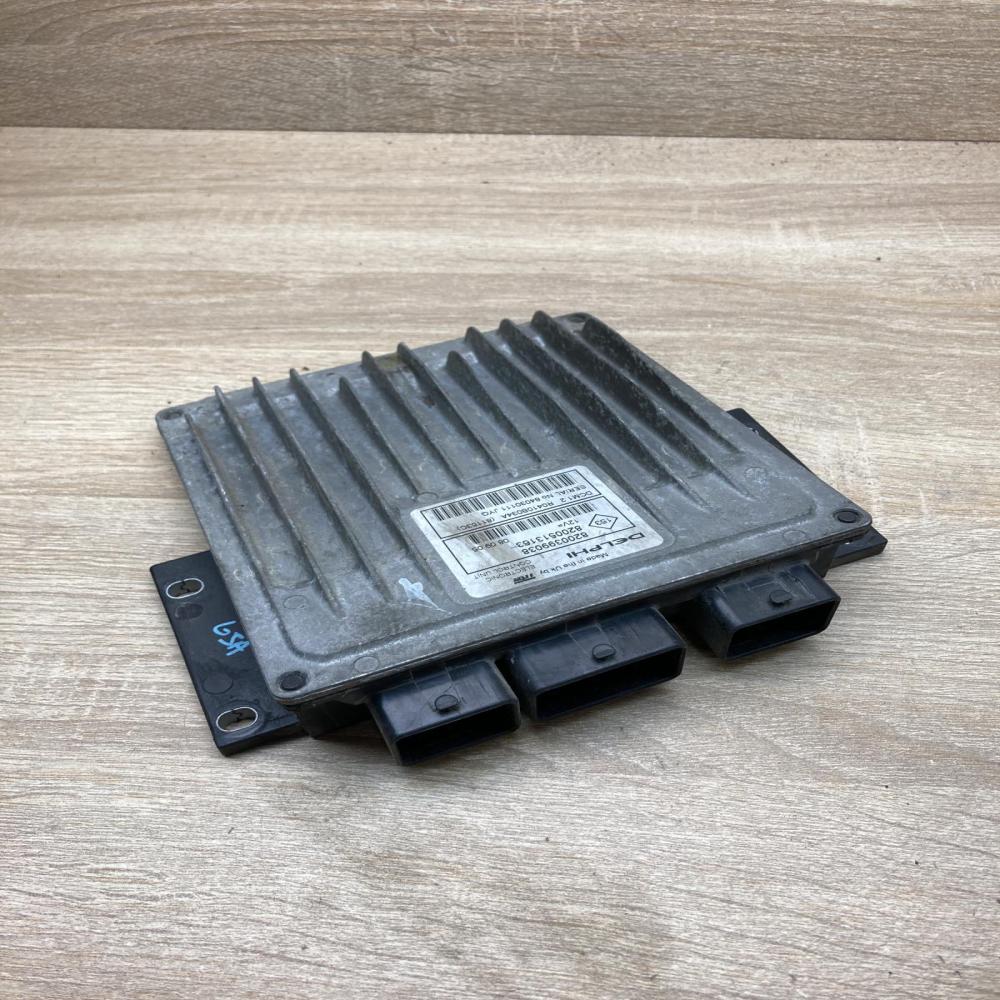 8200399038 8200513163  Engine control unit/module ECU Renault Clio III