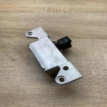 8200004644B 8200004644 B  ESP acceleration yaw rate sensor Renault Laguna II