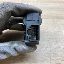 4F0820511A 0132801359  Air flap motor/actuator Audi A6 S6 C6 4F