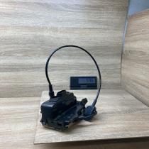 241104 0845 027776  Front door lock Renault Megane II