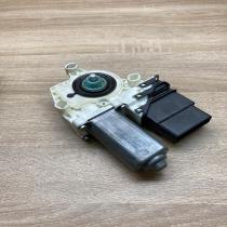 3C9959704 984065 104  Rear door window regulator motor Volkswagen PASSAT B6