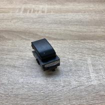 84810 0F010 848100F010  Electric window control switch Toyota Corolla Verso AR10