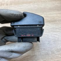 838099G   Electric window control switch Renault Clio III