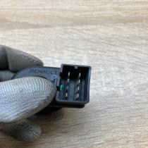 8200002442B 8200002442 B  Wing mirror switch Renault Megane II