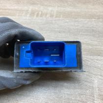 132048   Glow plug pre-heat relay Opel Zafira A