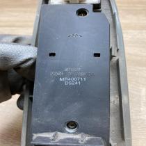 MR400711   Electric window control switch Mitsubishi Galant
