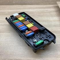 13205799   Fuse module Opel Vectra C