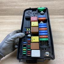 13205799   Fuse module Opel Vectra C