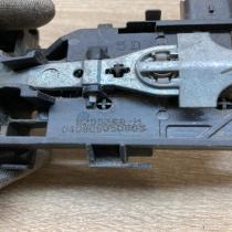 8200299411   Front door exterior handle/bracket Renault Megane II