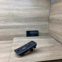 777669 183575  Wing mirror switch Toyota Avensis T250