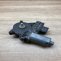1321000350 0130821756  Front door window regulator motor Ford Focus