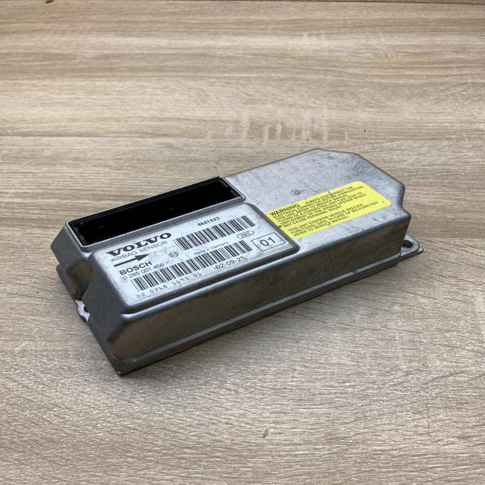 8651523 0285001456  Airbag control unit/module Volvo V70