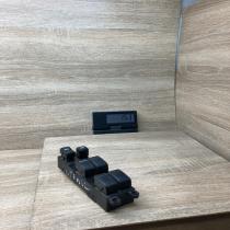 NISSAN Driver window switch   Electric window control switch Nissan X-Trail T30