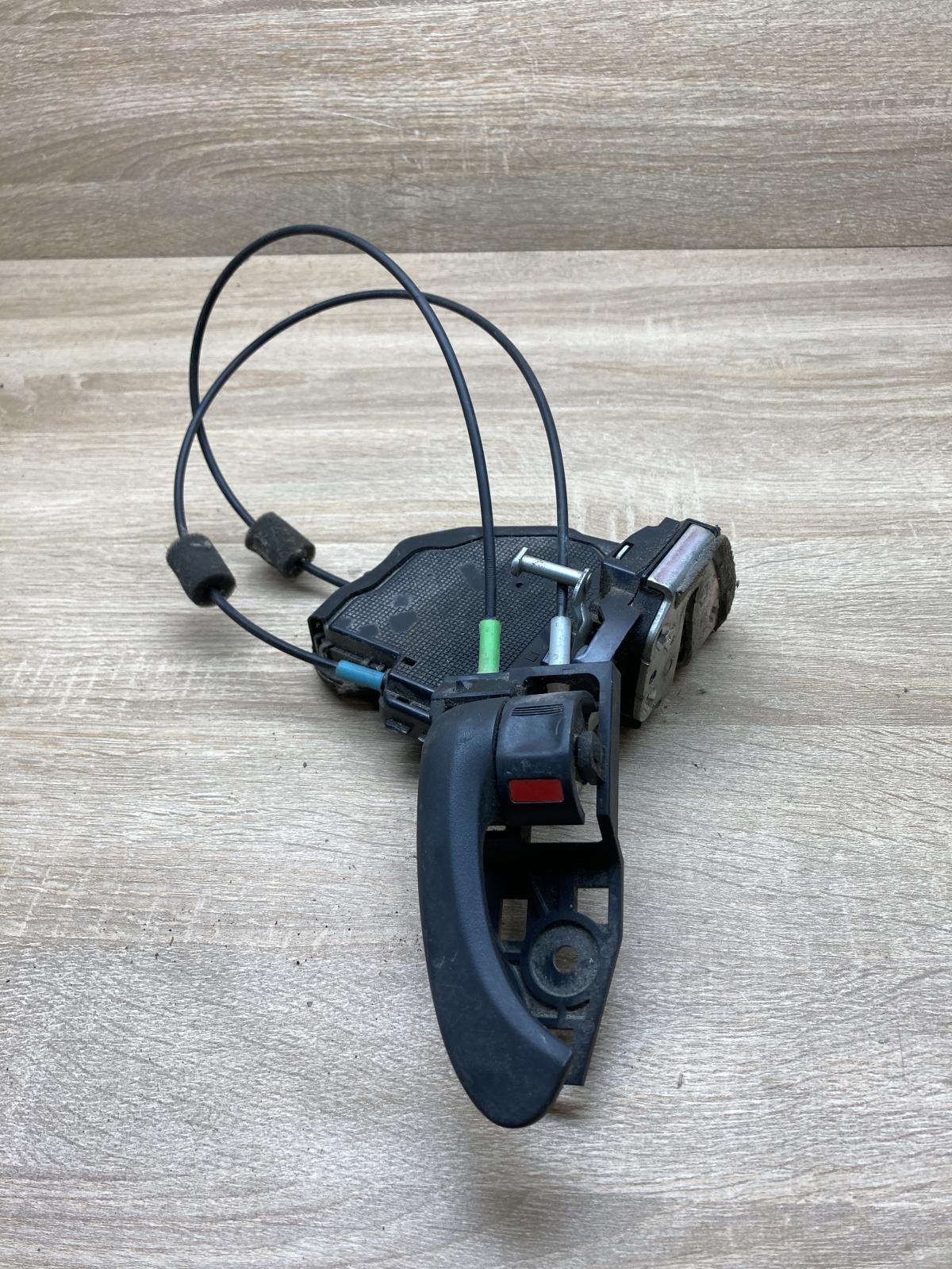 6030214   Front door lock Mazda 6