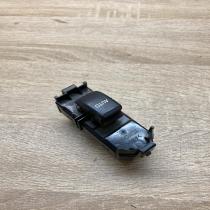 84030 13031 8403013031  Electric window control switch Toyota Corolla E120 E130