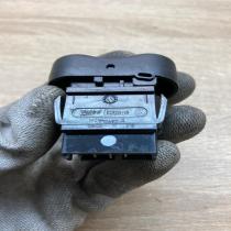 E23111 15   Windscreen/window heater switch Renault Dacia Duster