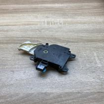 113800 2810   Air flap motor/actuator Toyota Corolla E140 E150