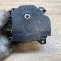 113800 2810   Air flap motor/actuator Toyota Corolla E140 E150