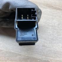30658696   Electric window control switch Volvo XC90