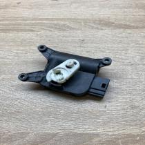 0132801363   Air flap motor/actuator Volkswagen PASSAT B6