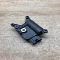 0132801362   Air flap motor/actuator Volkswagen PASSAT B6