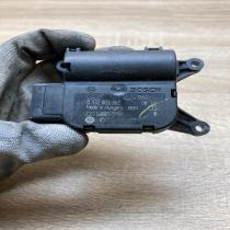 0132801362   Air flap motor/actuator Volkswagen PASSAT B6