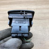 84152 05051 TR8801  Wing mirror switch Toyota Avensis T250