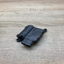 0132801362   Air flap motor/actuator Volkswagen PASSAT B6