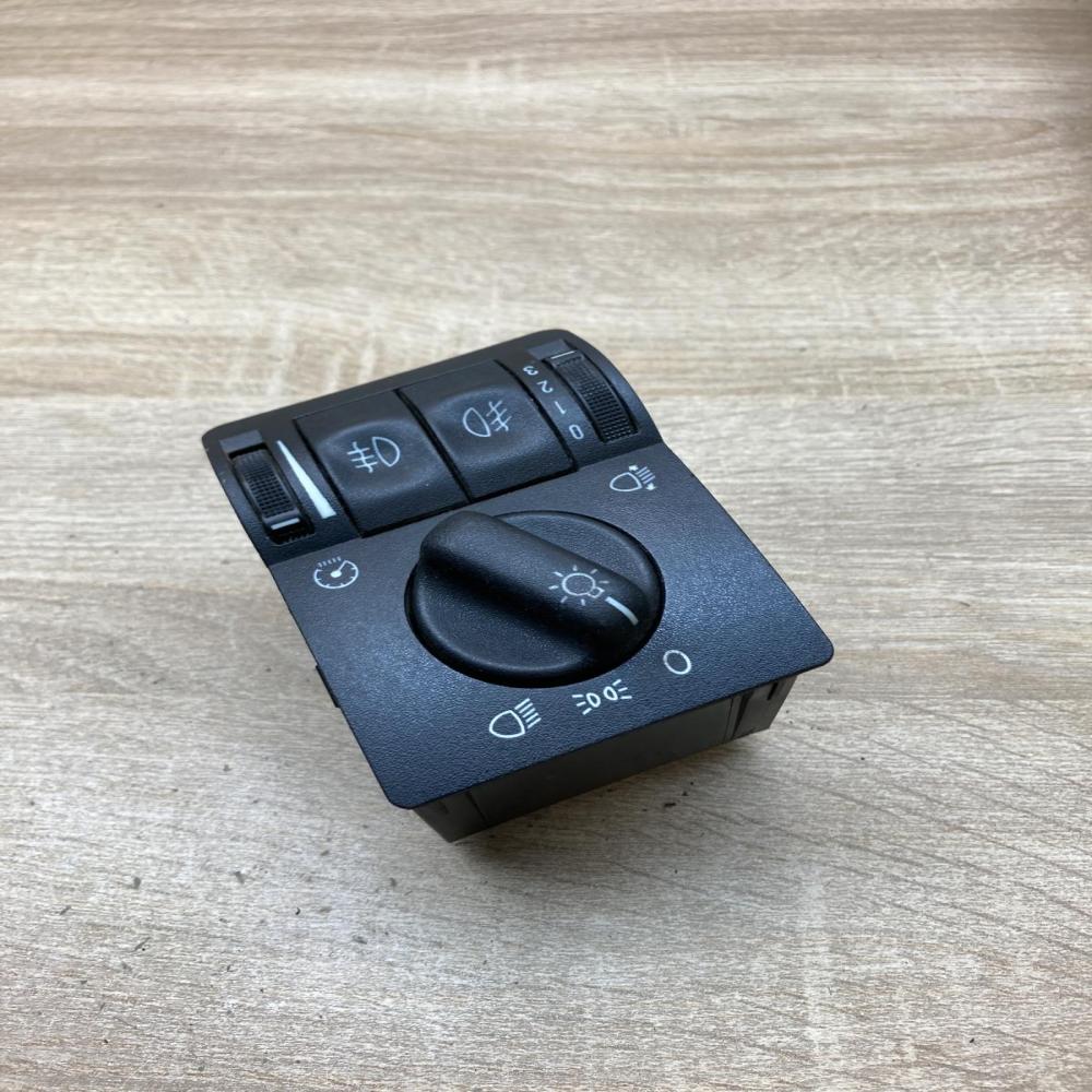 09133249 09138347  Light switch Opel Zafira A