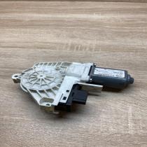 4F0959802D   Front door window regulator motor Audi A6 S6 C6 4F