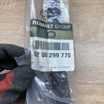 8200299775   Rear door windshield rail Renault Clio III