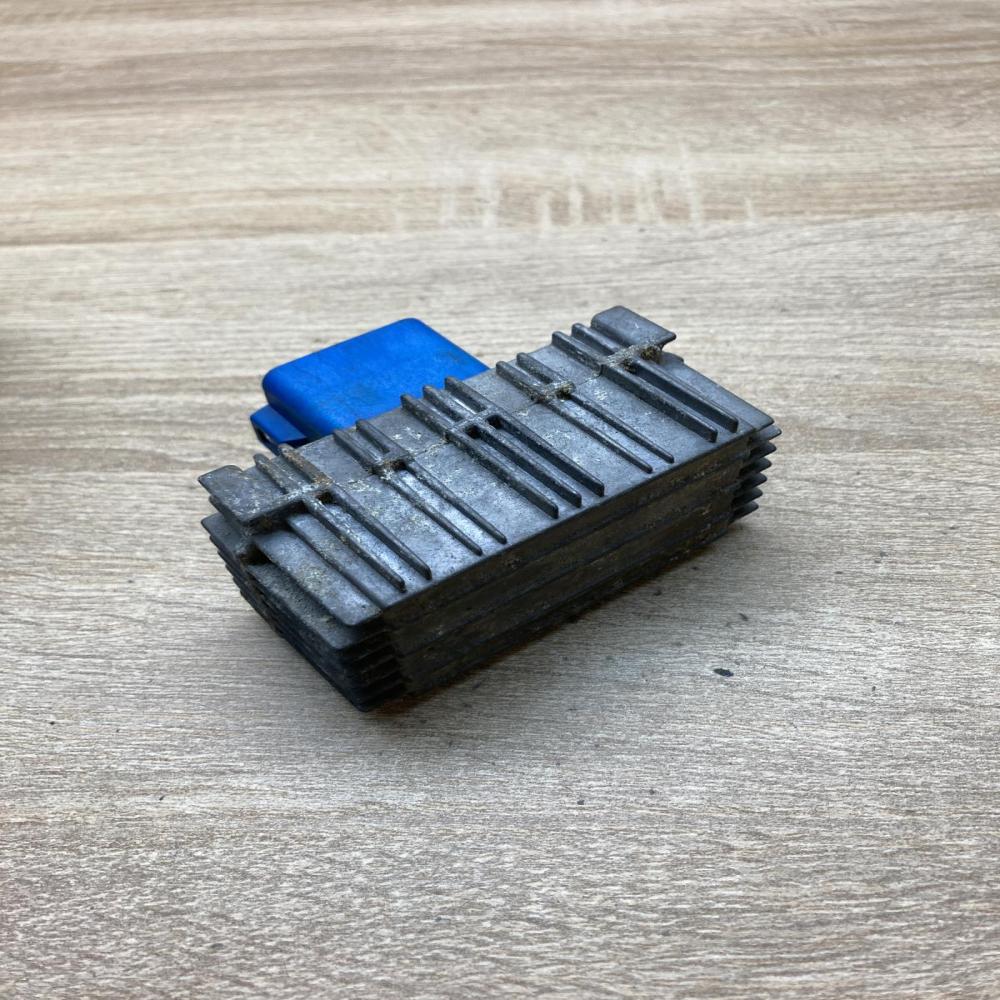 55353011   Glow plug pre-heat relay Opel Astra H