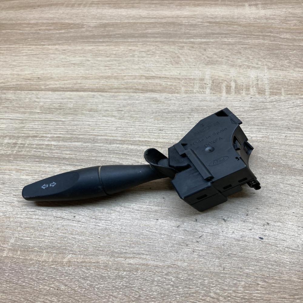 FOCUS FORD INDICATOR STALK   Indicator stalk Ford Focus