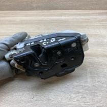 4F2837016   Front door lock Audi A6 S6 C6 4F