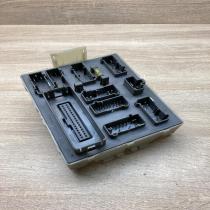 98AG14A073CH 98AG 14N089 AA  Fuse module Ford Focus