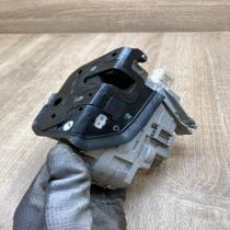 4F1837016   Front door lock Audi A6 S6 C6 4F