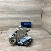 4F1837016   Front door lock Audi A6 S6 C6 4F