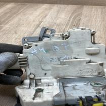 8E0839015AA   Rear door lock Audi A4 S4 B7 8E 8H