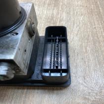 100960 11473 9657061080  ABS Pump Citroen C5