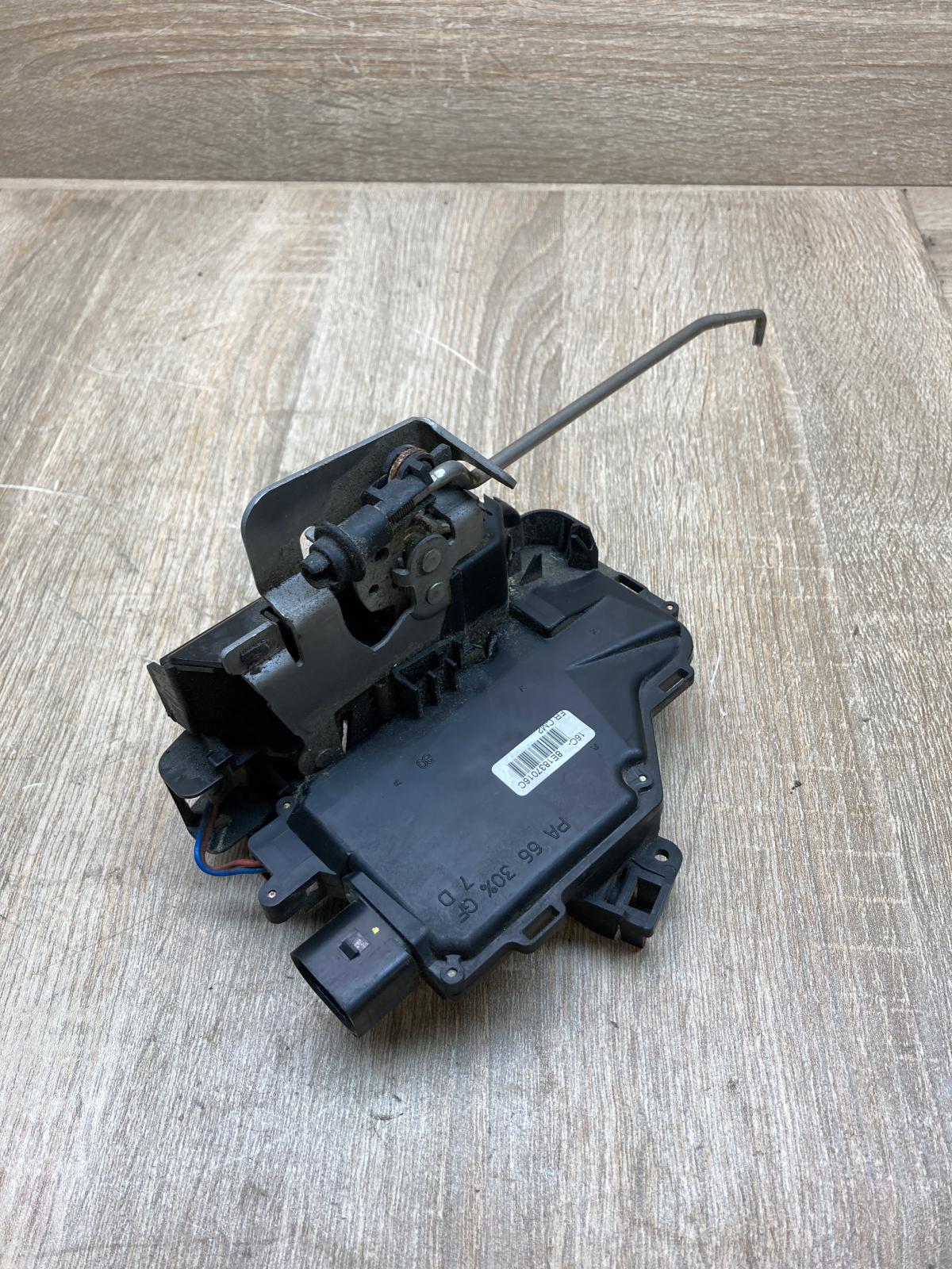8E1837016C   Rear door lock Audi A4 S4 B6 8E 8H