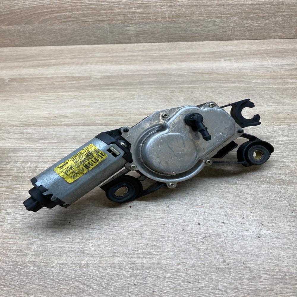 5P0955711B   Rear window wiper motor Seat Altea