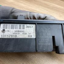 13112918   Fuse module Opel Vectra C